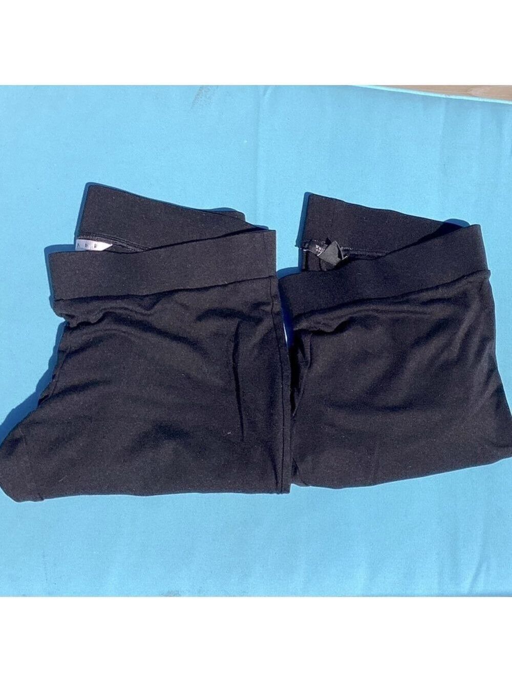 Bundle of Two WHBM & Cabi Black Leggings - Picture 2 of 14
